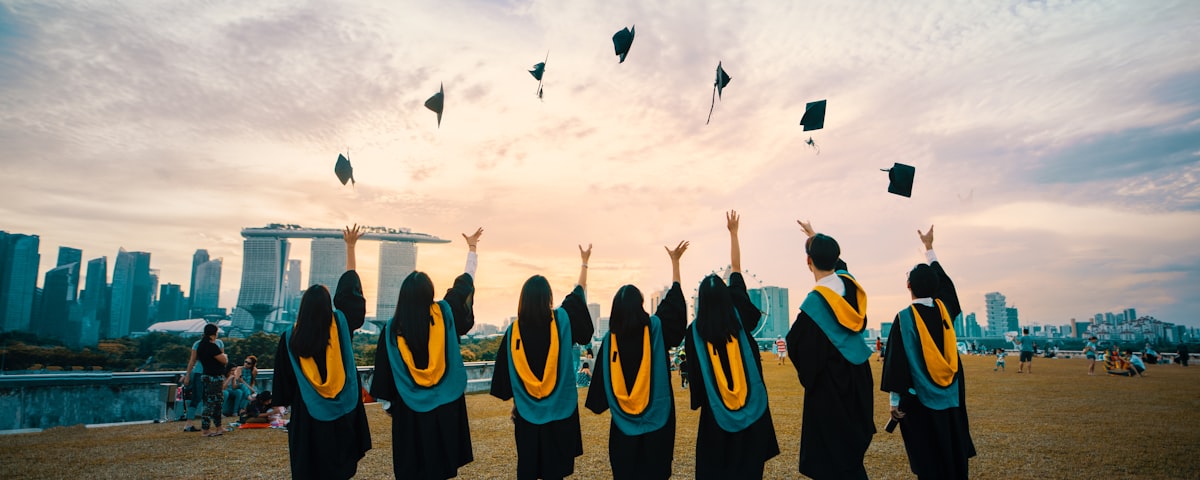 Universities and education — PARAGRAF
